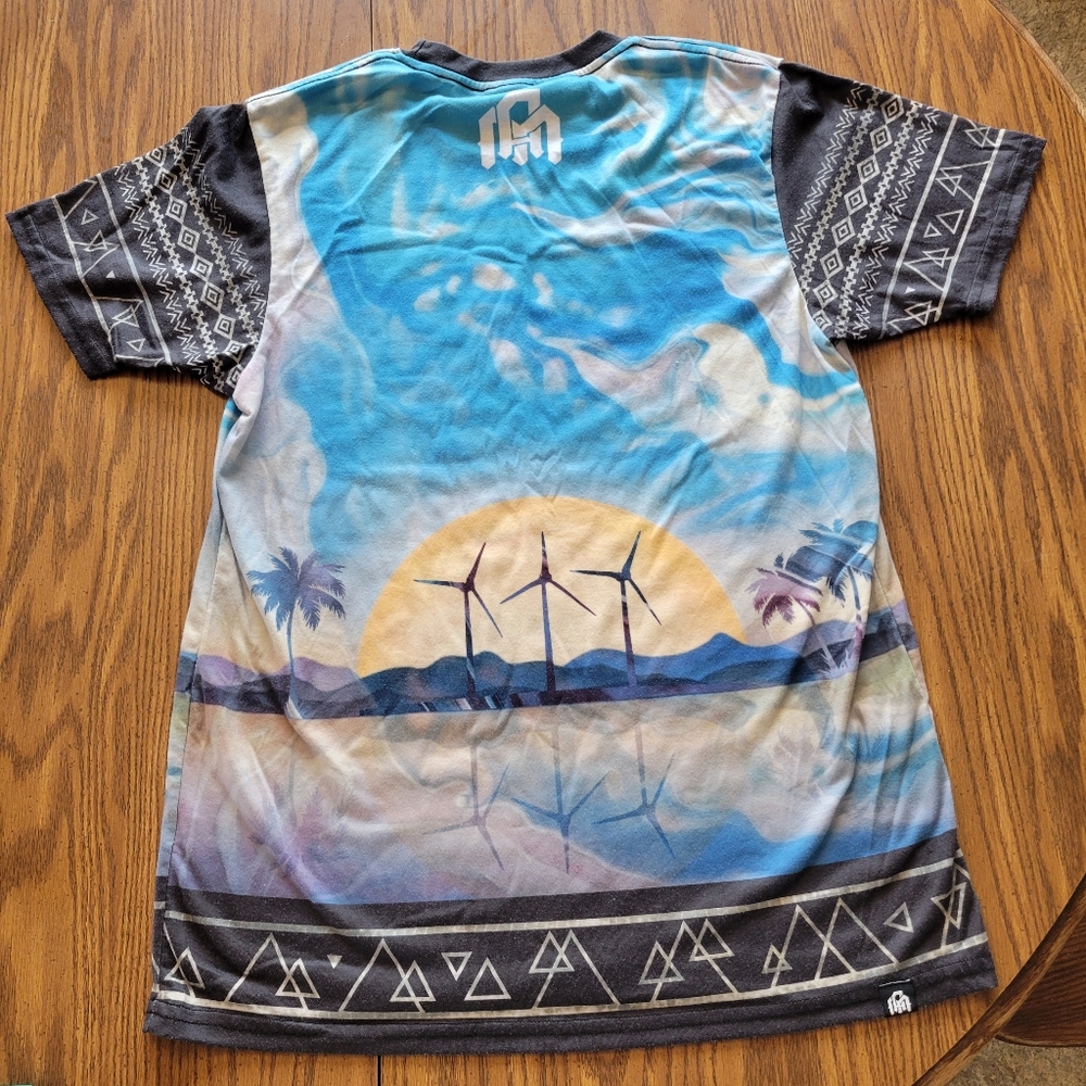Men's EDM Into The AM Festival Rave Tee Windmills Palm Trees Size Small